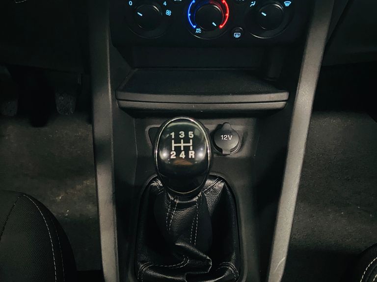 Ford Ka 1.0 SE/SE Plus TiVCT Flex 5p