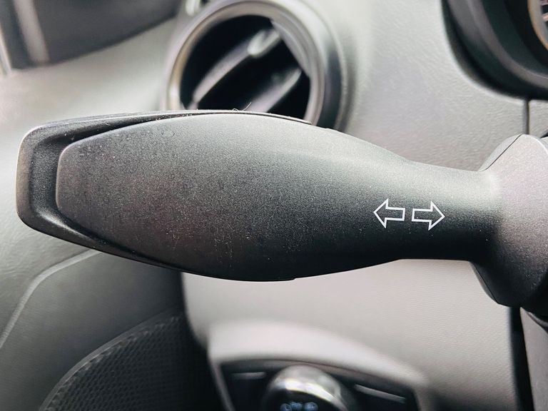 Ford Ka 1.0 SE/SE Plus TiVCT Flex 5p