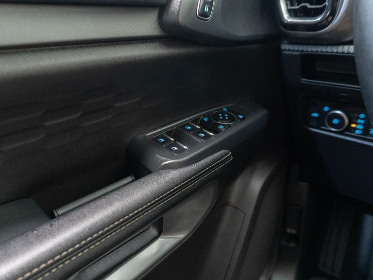 Ford Ranger Limited+ 3.0 V6 4x4 CD TB Die Aut