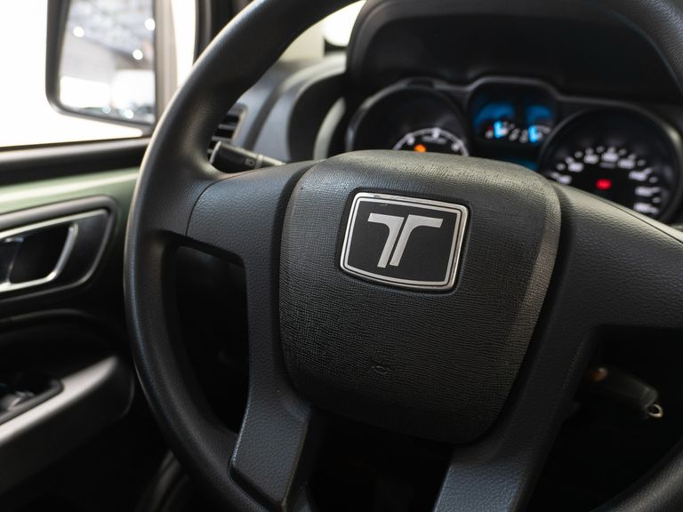 Troller T-4 4x4 3.2 20V Tdi Cap. Rígida Diesel