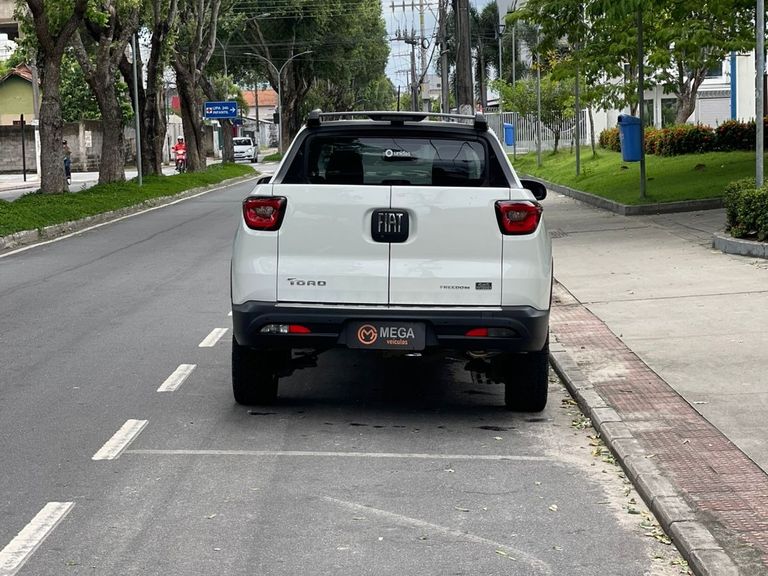 Fiat Toro Freedom 2.0 16V 4x4 TB Diesel Aut.