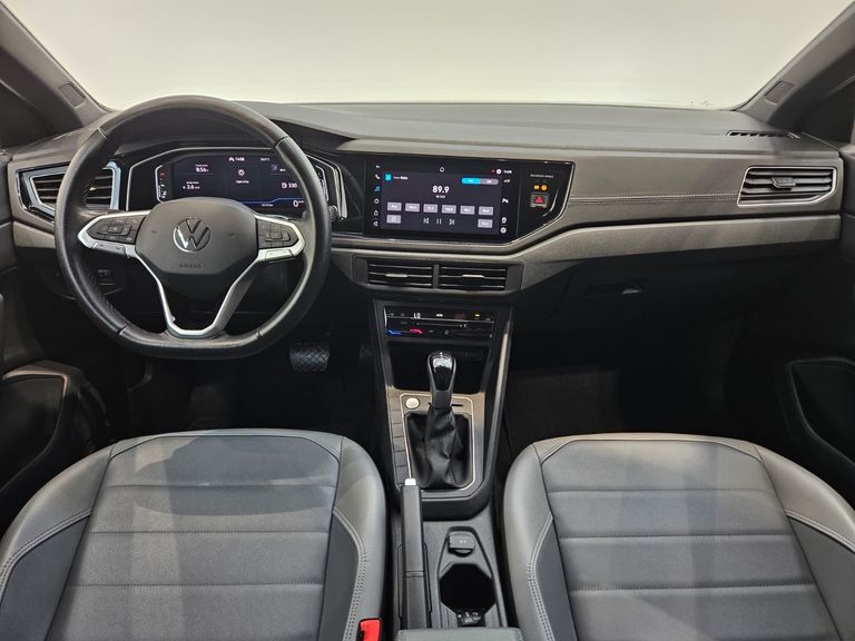 VolksWagen Nivus Highline 1.0 200 TSI Flex Aut.