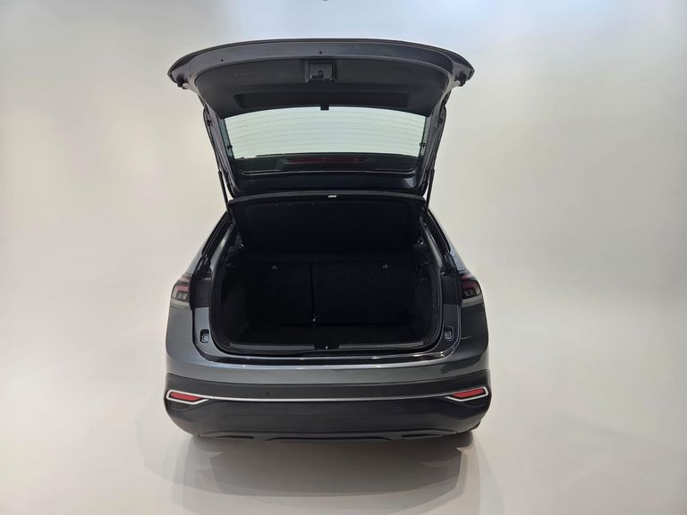 VolksWagen Nivus Highline 1.0 200 TSI Flex Aut.