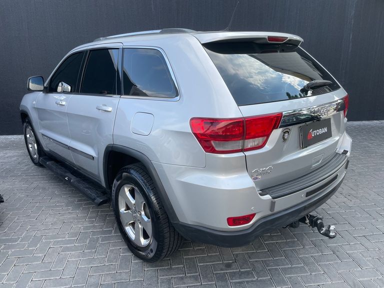 Jeep Grand Cherokee Laredo 3.6 4x4 V6 Aut.