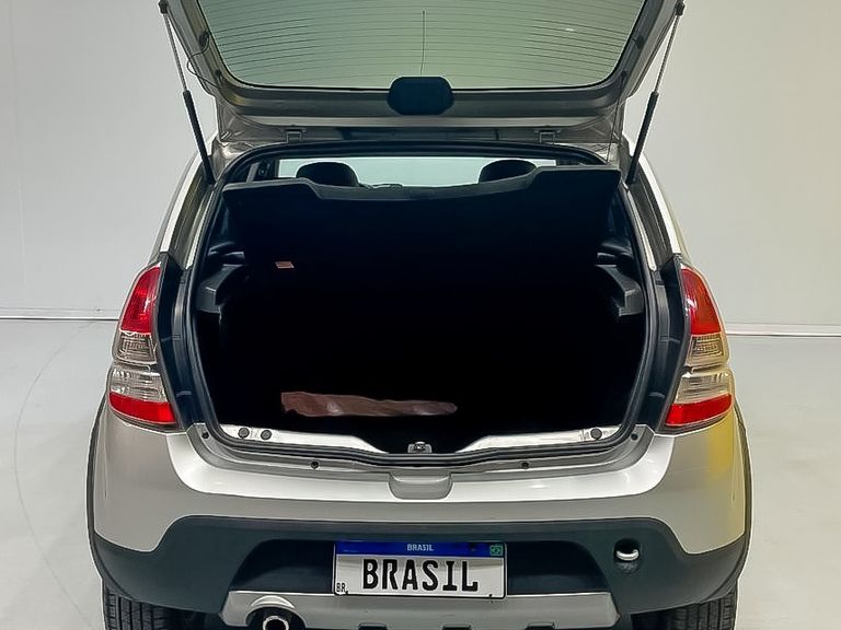 Renault SANDERO STEPWAY Hi-Flex 1.6 16V 5p Aut.