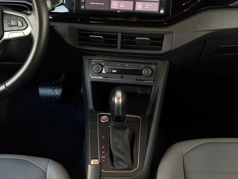 VolksWagen Nivus Highline 1.0 200 TSI Flex Aut.