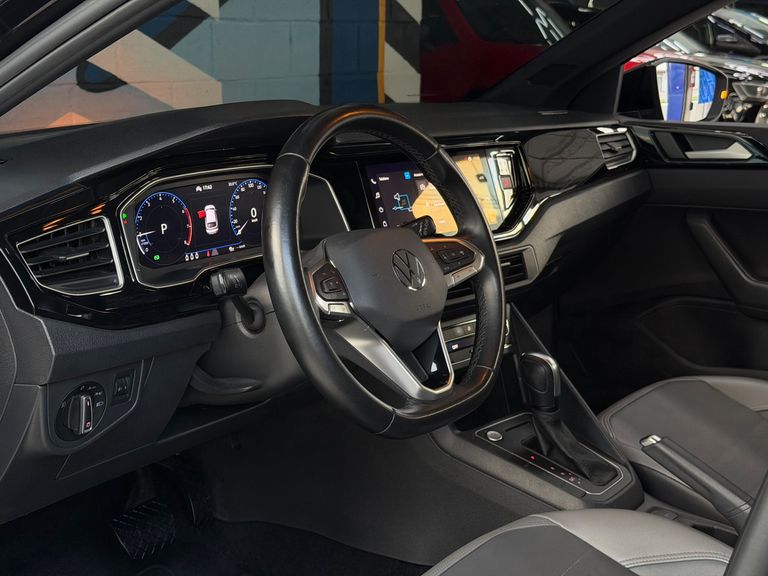 VolksWagen Nivus Highline 1.0 200 TSI Flex Aut.