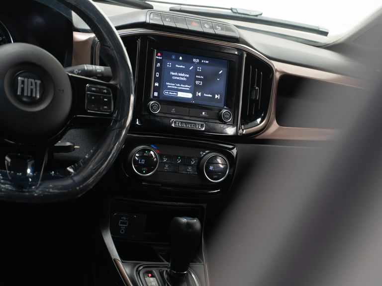 Fiat Strada Ranch 1.3 Flex 8V CD Aut.