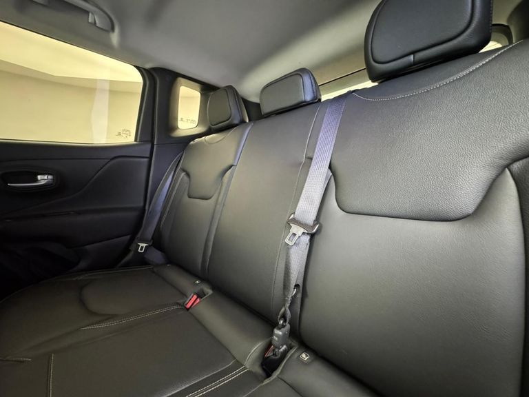 Jeep Renegade Long. T270 1.3 TB 4x2 Flex Aut.