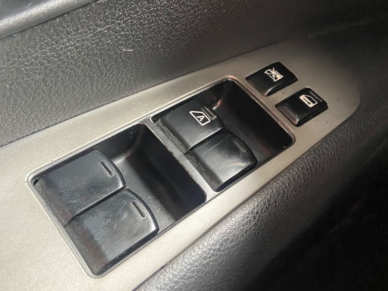 Nissan LIVINA GRAND SL 1.8 16V Flex Fuel Aut.