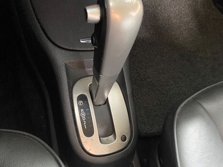 Nissan LIVINA GRAND SL 1.8 16V Flex Fuel Aut.