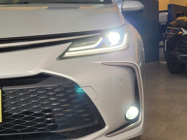 Toyota Corolla Altis 1.8 16V Aut. (Híbrido)