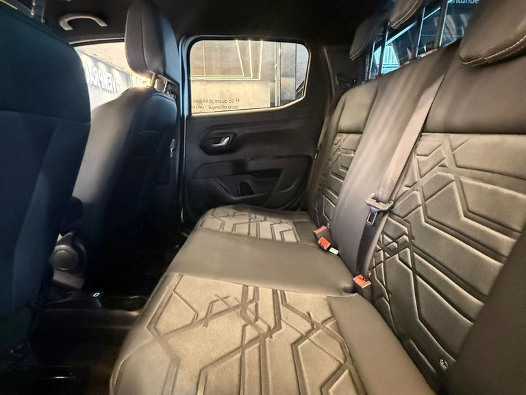 Fiat Strada Volcano 1.3 Flex 8V CD Aut.