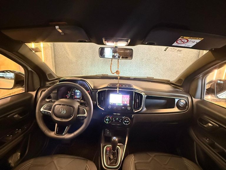 Fiat Strada Volcano 1.3 Flex 8V CD Aut.