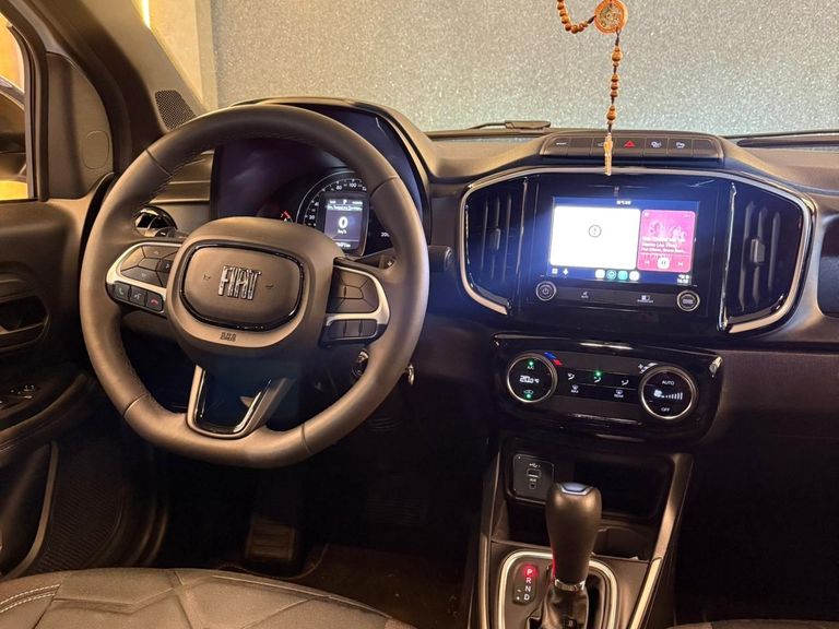 Fiat Strada Volcano 1.3 Flex 8V CD Aut.