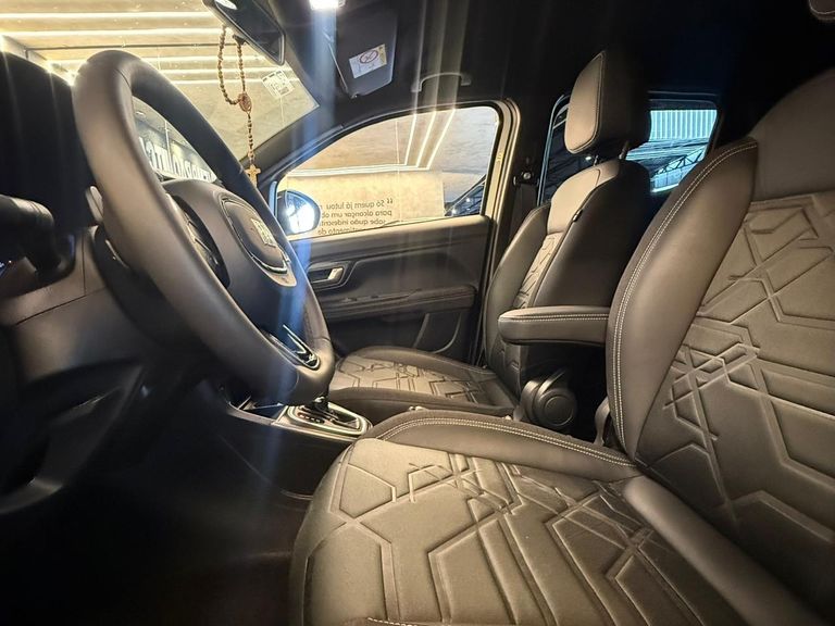 Fiat Strada Volcano 1.3 Flex 8V CD Aut.