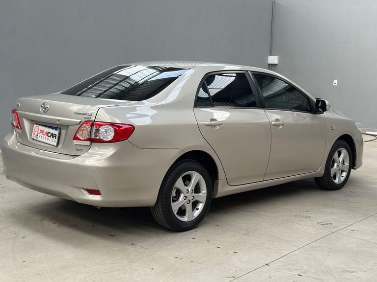 Toyota Corolla XEi 2.0 Flex 16V Aut.
