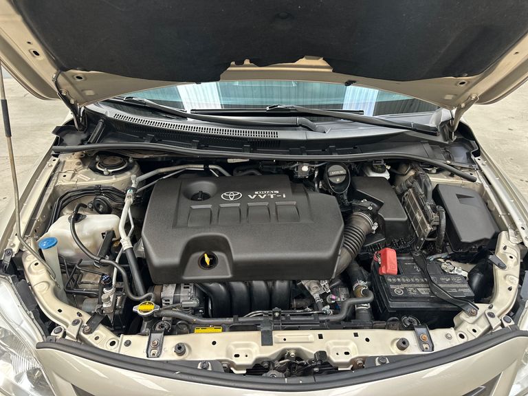 Toyota Corolla XEi 2.0 Flex 16V Aut.