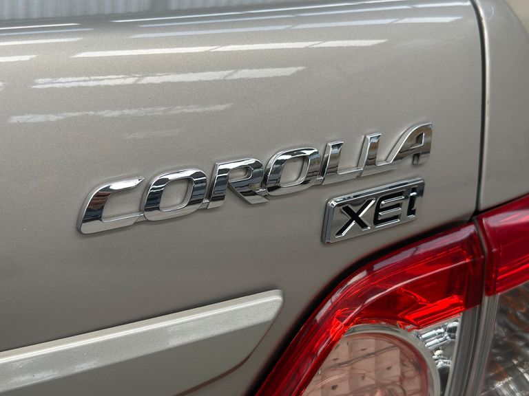 Toyota Corolla XEi 2.0 Flex 16V Aut.