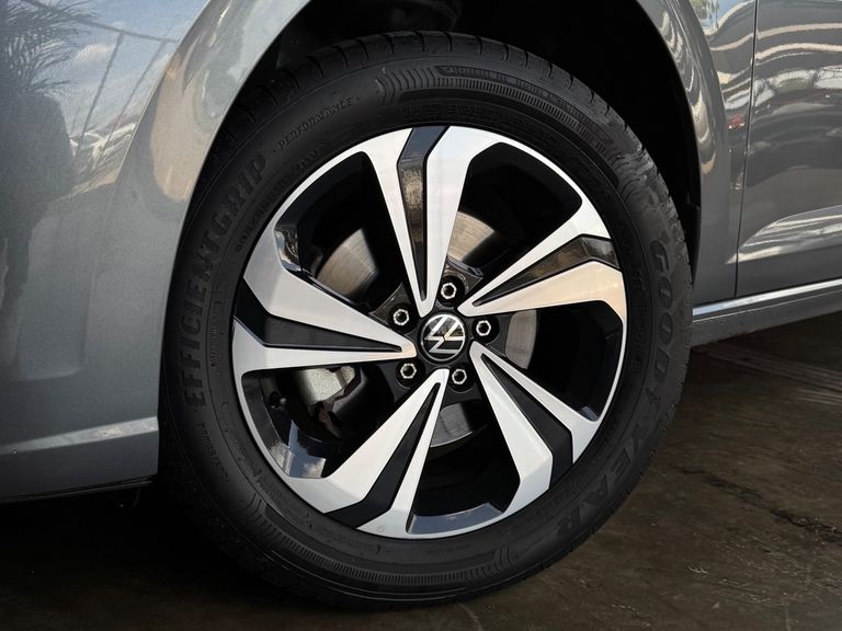 VolksWagen VIRTUS Comfort. 200 TSI 1.0 Flex 12V Aut