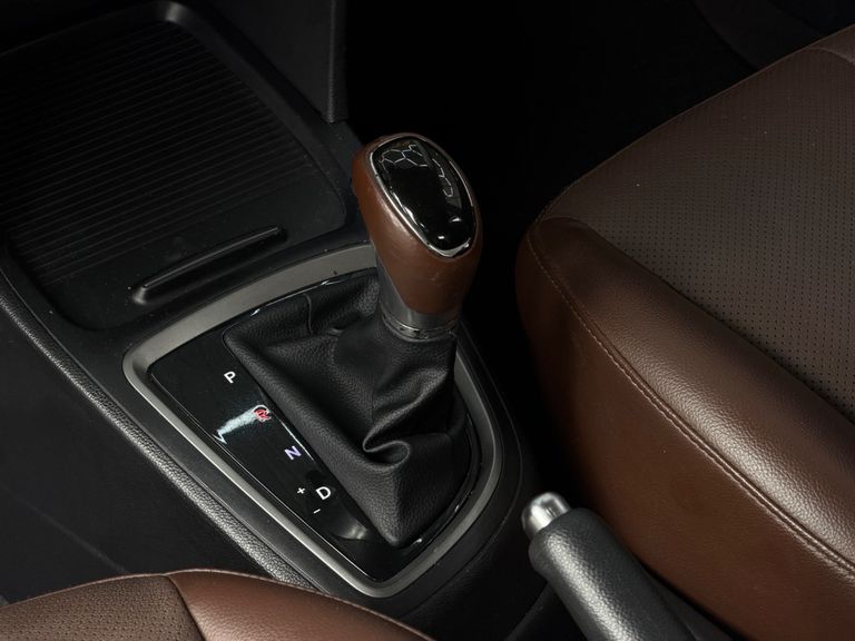 Hyundai HB20 Premium 1.6 Flex 16V Aut.