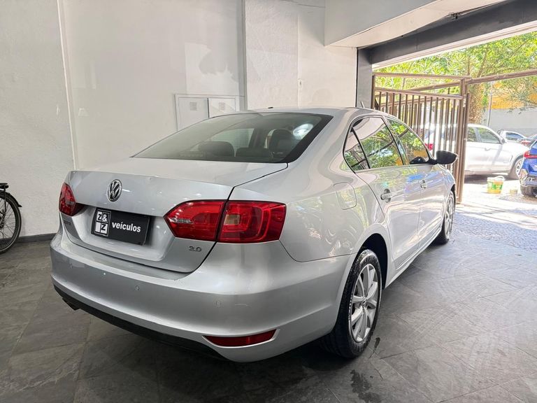 VolksWagen JETTA Comfortline  2.0 T.Flex 8V 4p Mec.