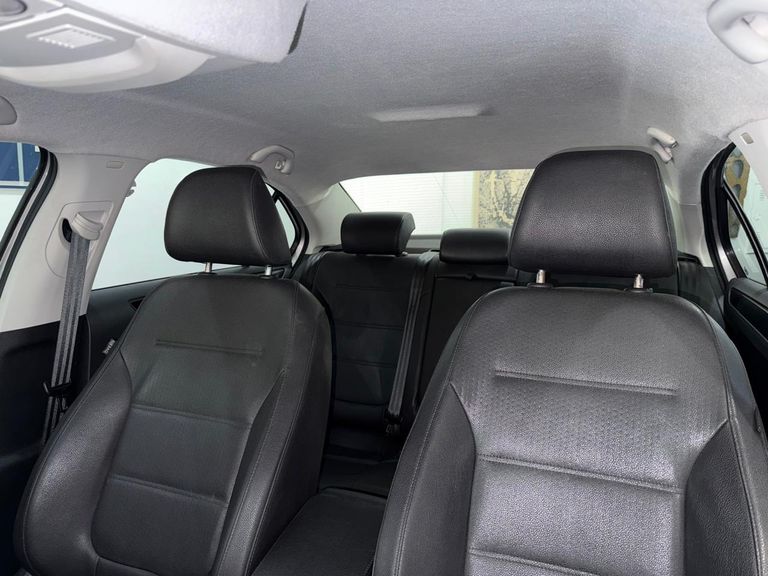 VolksWagen JETTA Comfortline  2.0 T.Flex 8V 4p Mec.