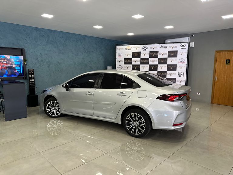 Toyota Corolla GLi 2.0 16V Flex Aut.