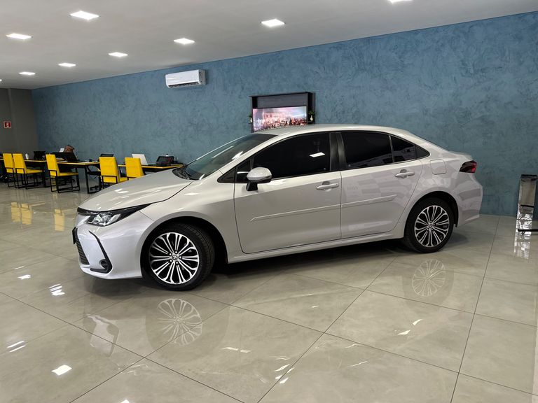 Toyota Corolla GLi 2.0 16V Flex Aut.