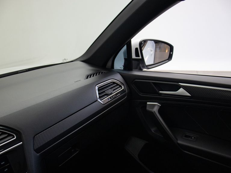 VolksWagen TIGUAN Allspac R-Line 300 TSI 2.0 