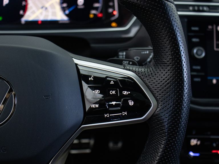 VolksWagen TIGUAN Allspac R-Line 300 TSI 2.0 