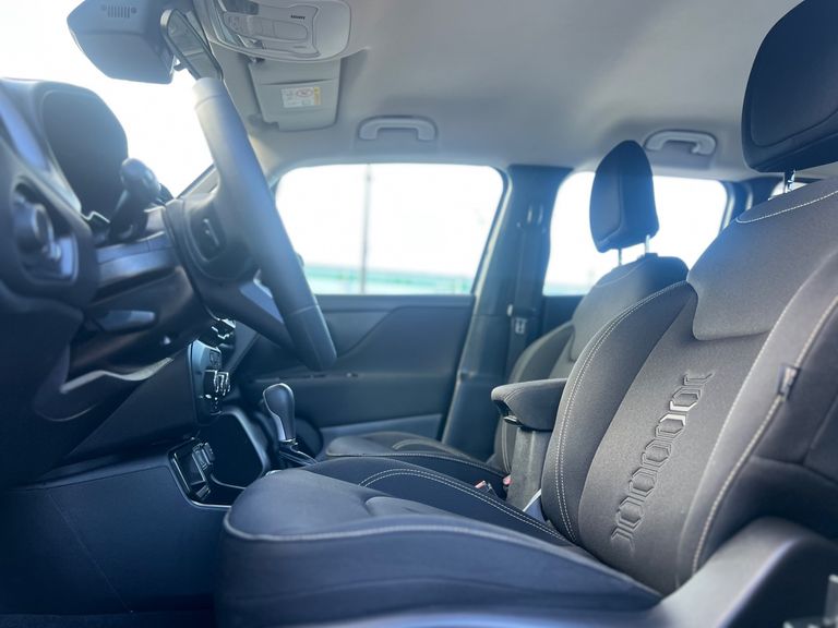 Jeep Renegade T270 1.3 TB 4x2 Flex Aut.