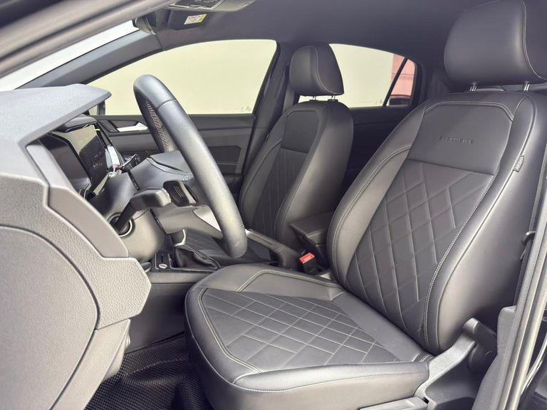 VolksWagen VIRTUS Exclusive 250TSI 1.4 Flex 16V Aut