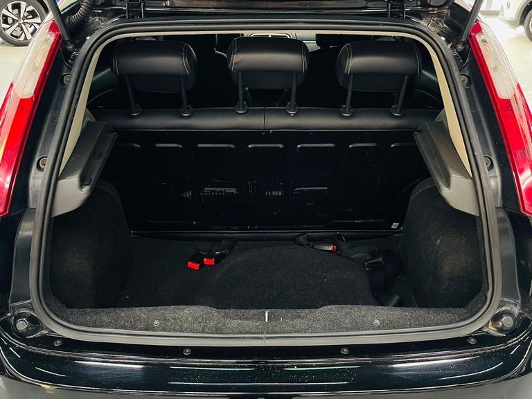 Fiat Punto  ELX 1.4 Fire Flex 8V 5p