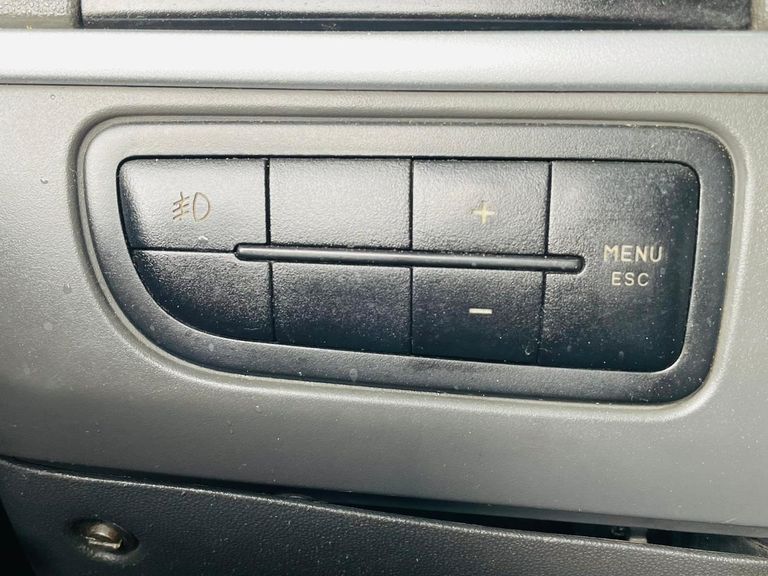 Fiat Punto  ELX 1.4 Fire Flex 8V 5p