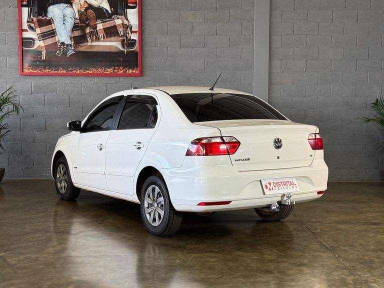 VolksWagen VOYAGE TREND 1.6 Mi Total Flex 8V 4p