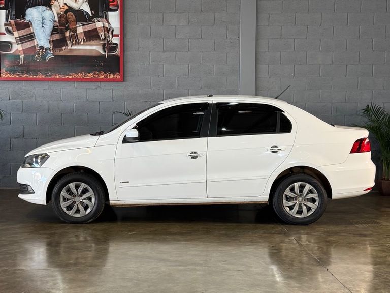 VolksWagen VOYAGE TREND 1.6 Mi Total Flex 8V 4p