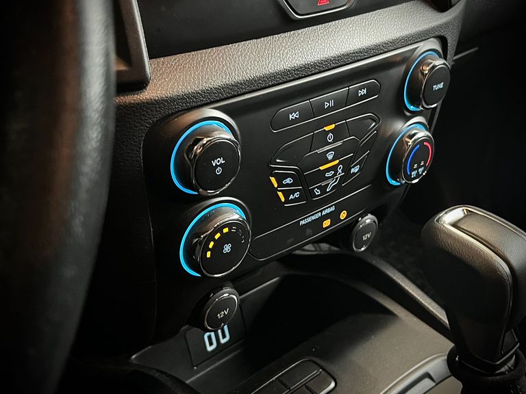 Ford Ranger XLS 2.2 4x2 CD Diesel Aut.