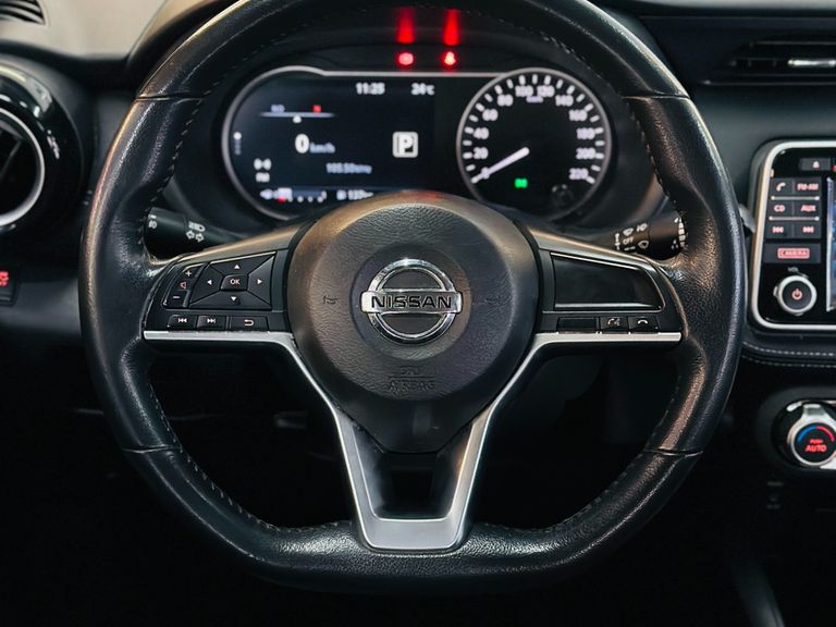 Nissan KICKS SL 1.6 16V FlexStar 5p Aut.