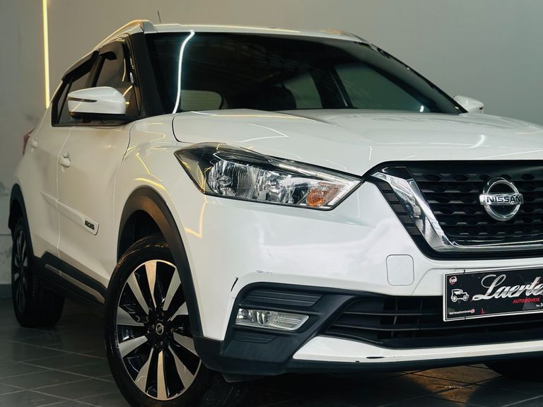 Nissan KICKS SL 1.6 16V FlexStar 5p Aut.