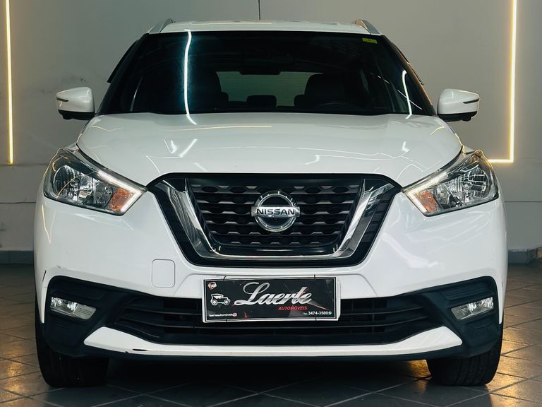 Nissan KICKS SL 1.6 16V FlexStar 5p Aut.