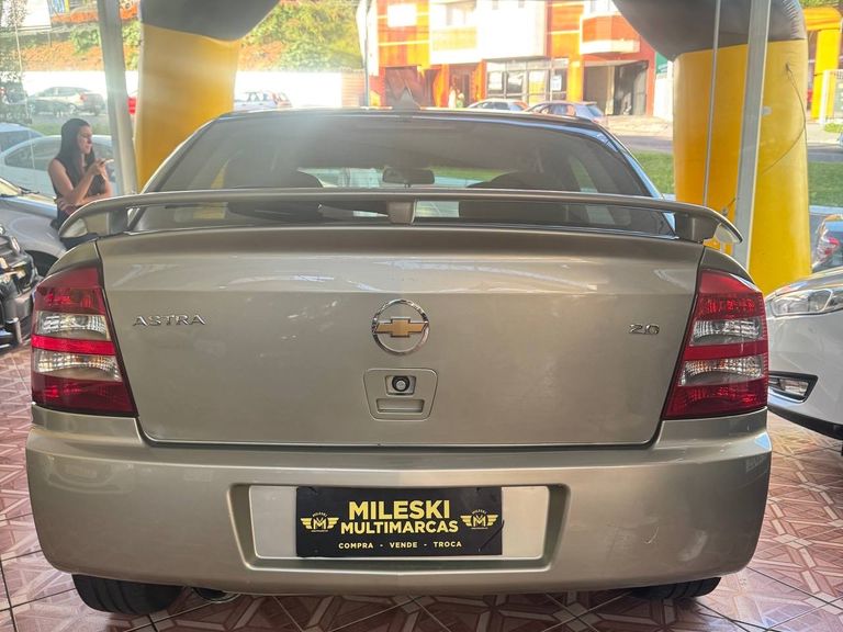 Chevrolet Astra Sed. Advant. 2.0 8V MPFI FlexP. 4p