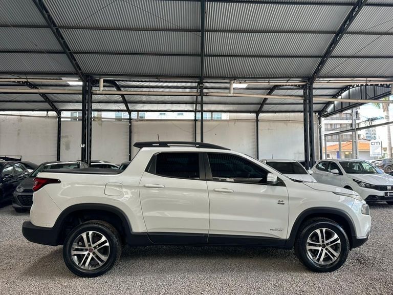 Fiat Toro Freedom 2.4 16V Flex Aut.