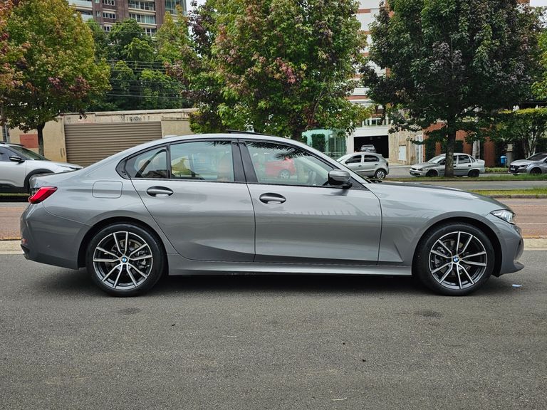 BMW 320iA Modern/Sport TB 2.0/A.Flex/GP 4p