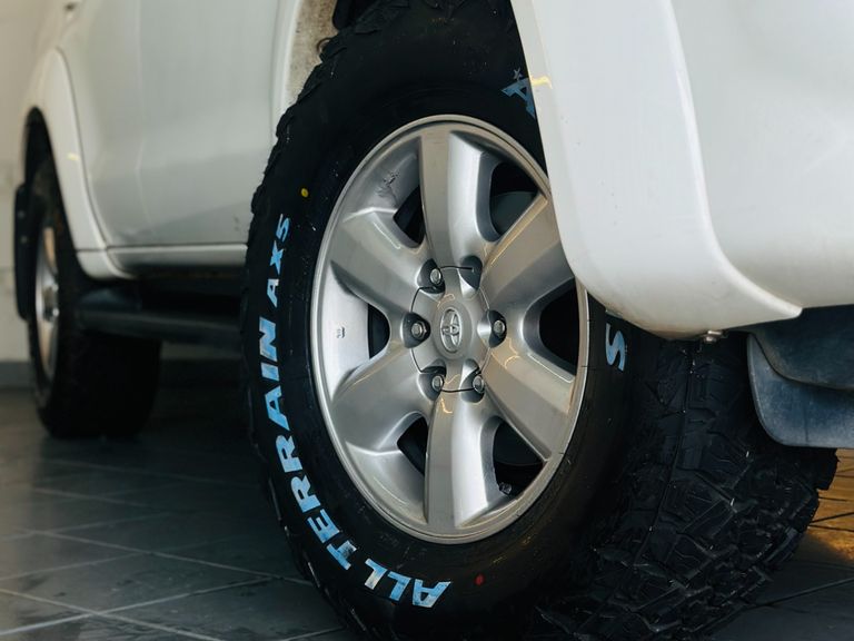 Toyota Hilux SW4 SRV D4-D 4x4 3.0 TDI Dies. Aut