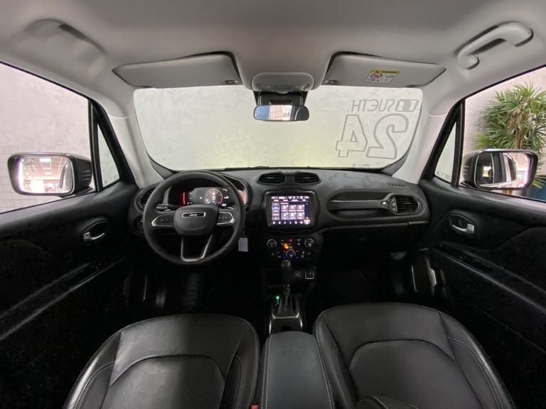 Jeep Renegade Long. T270 1.3 TB 4x2 Flex Aut.