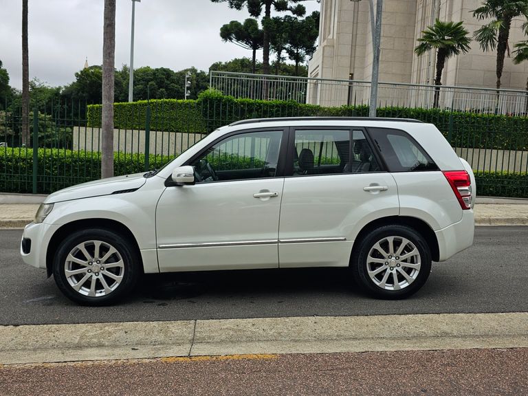 Suzuki Grand Vitara 2.0 16V 4x2/4x4 5p Aut.