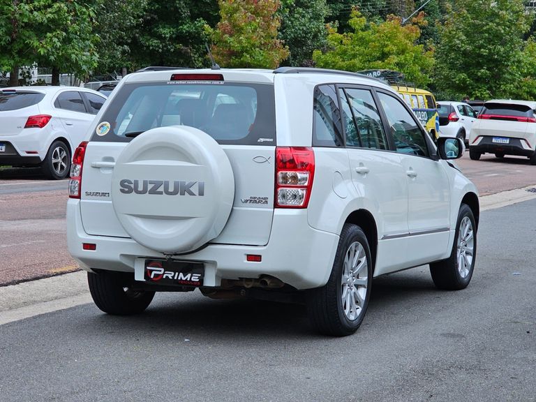 Suzuki Grand Vitara 2.0 16V 4x2/4x4 5p Aut.