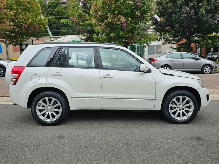 Suzuki Grand Vitara 2.0 16V 4x2/4x4 5p Aut.