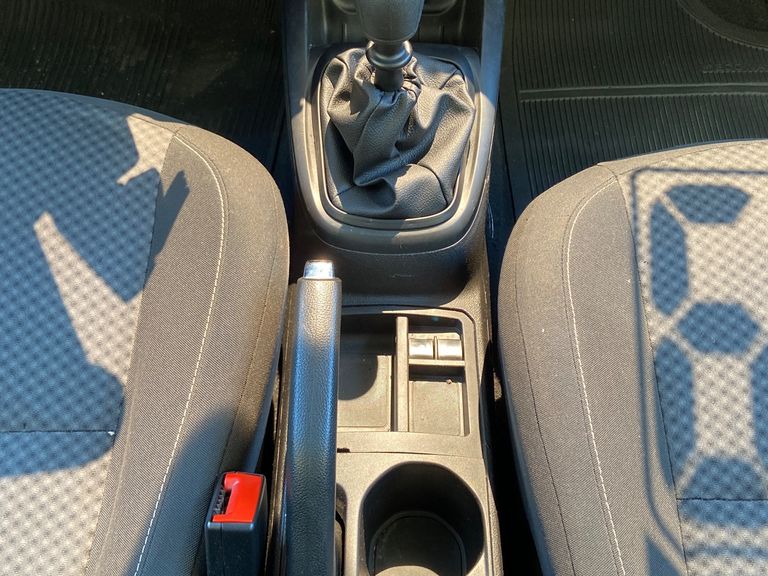 Chevrolet ONIX HATCH Joy 1.0 8V Flex 5p Mec.